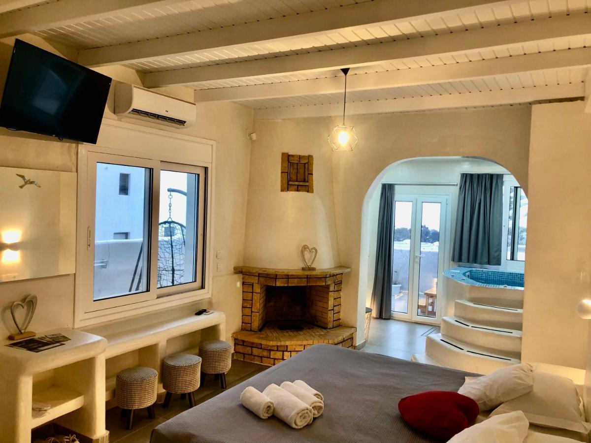 The Muses Of Santorini Private Jacuzzi Апартаменты
