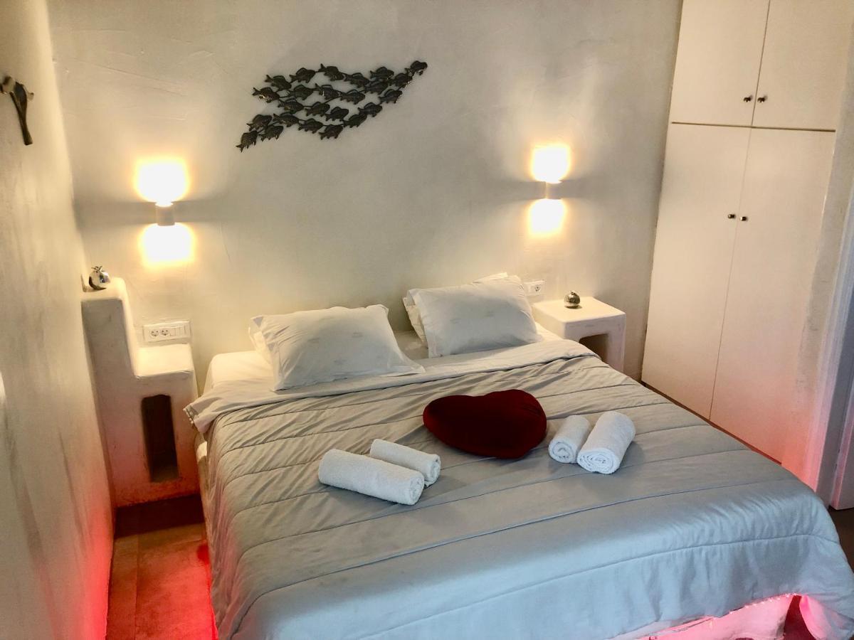Apartment The Muses Of Santorini Private Jacuzzi Vóthon