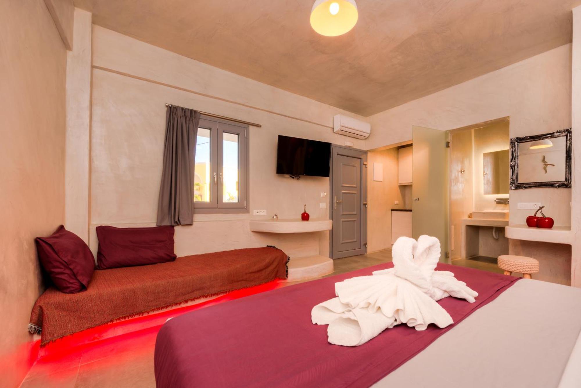 Apartment The Muses Of Santorini Private Jacuzzi *